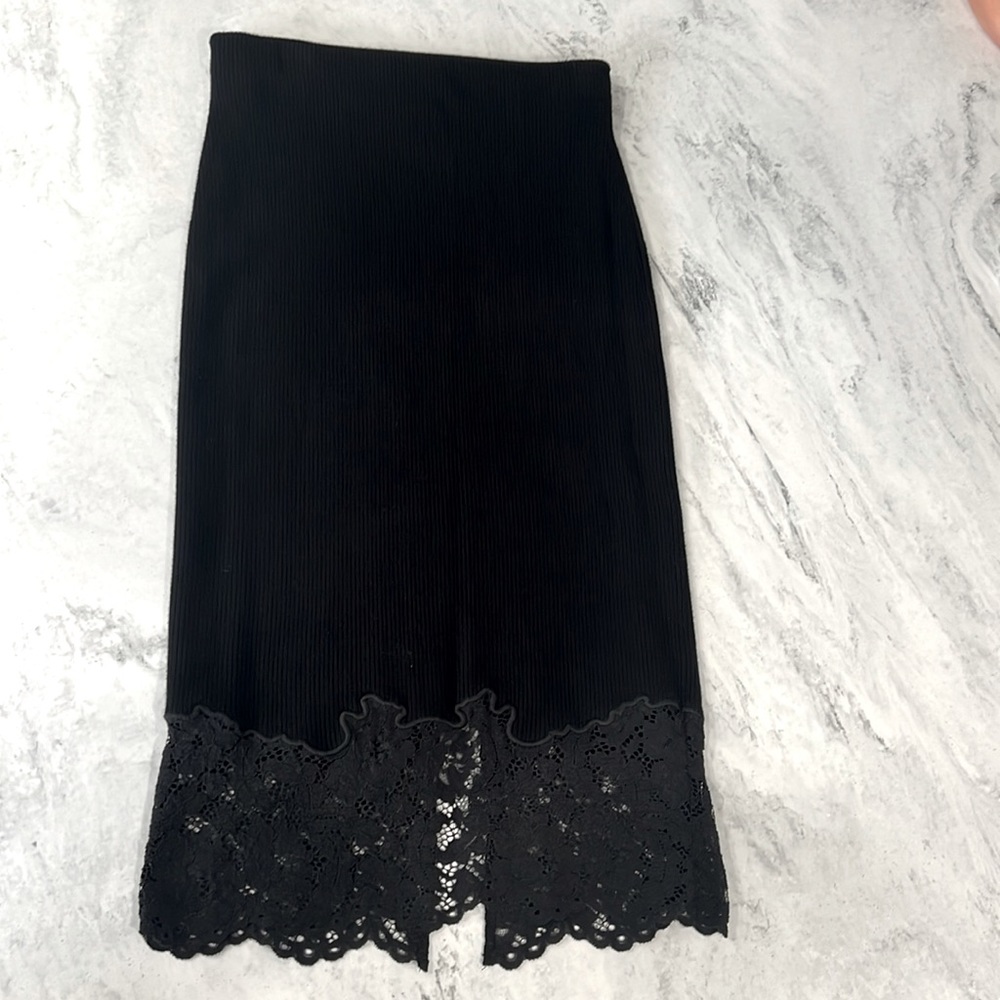 Express Midi Skirt